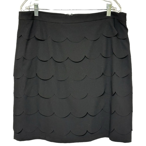 328 - CLEO SCALLOPED LOOK BLACK LINED SKIRT - Picture 3 of 12